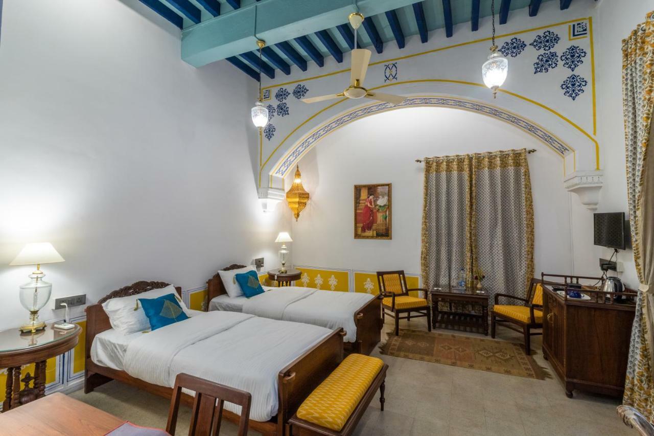 Madhav Bagh - Royal Heritage Stay Vadodara Exterior photo